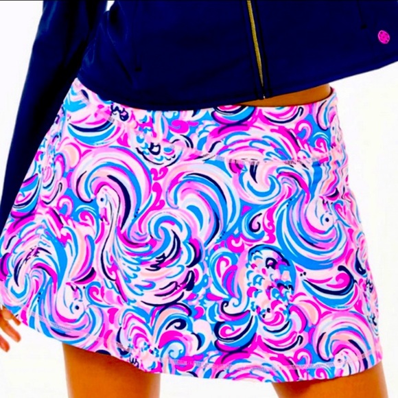 Lilly Pulitzer Pants - Lilly Pulitzer Aila Athletic Skort Flamingoals